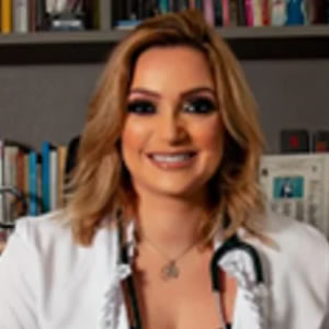 Dra. Cristiana Tavares