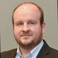 Dr. Eduardo Bertolli